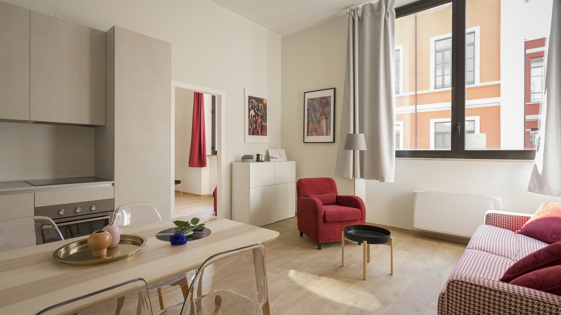 Airbnb და მოკლევადიანი გაქირავება